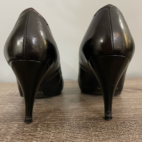 LANVIN VINTAGE Black Leather Pointed Toe Pumps Size 4 Kitten Heel Shoes - Picture 5 of 9